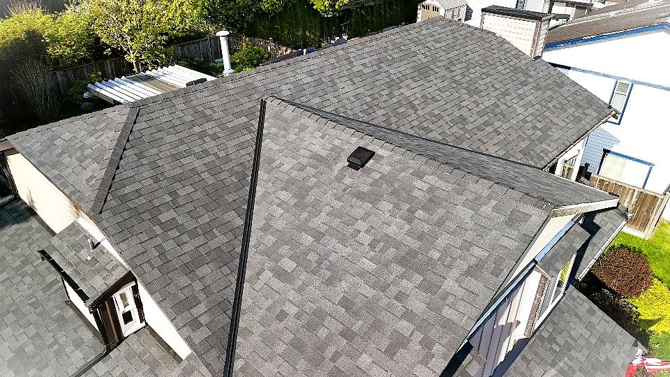 Arial Shot of a newly installed GAF Asphalt Laminate Shingle Roof by Resilience Roofing, in Surrey BC.