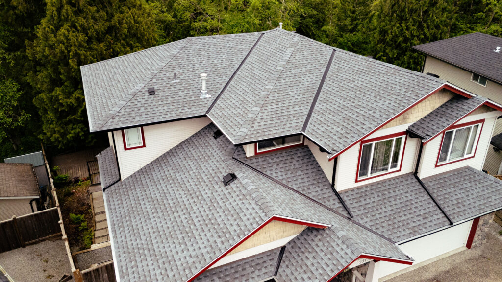 Roof Replacement Maple Ridge BC. GAF Timberline HDZ Asphalt laminate Shingles Resilience Roofing Coquitlam Best Roofing Contractor. Greater Vancouver, Richmond, Surrey, Coquitlam, Burnaby BC